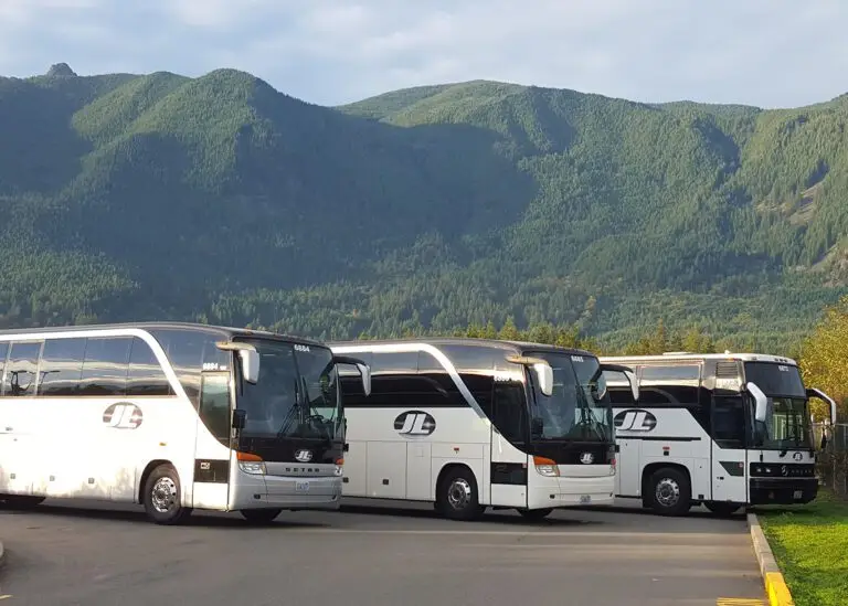 3 JL buses